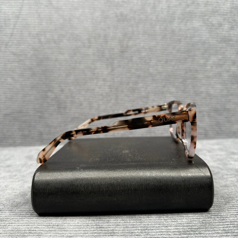 Quay Australia Hardwire Tortoise Blue Light Blocking Glasses Square 126